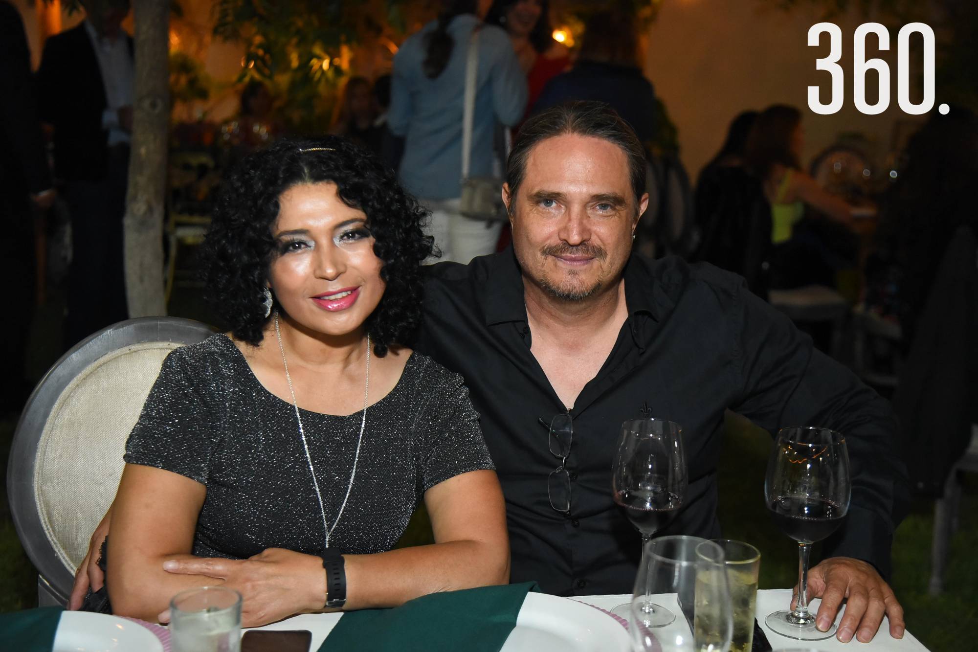 $!Karina Castillo y Héctor Tamez.
