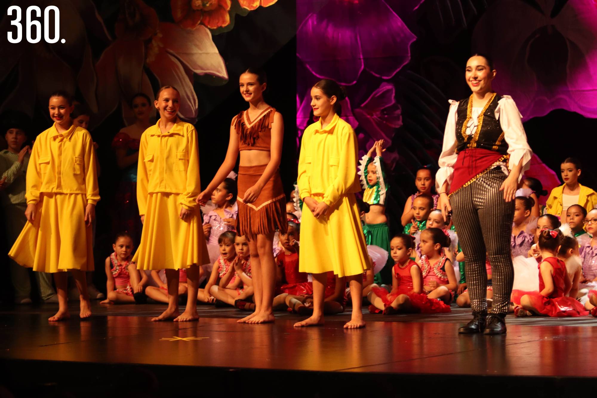 $!FESTIVAL DE LA ACADEMIA DE DANZA D’JAZZ