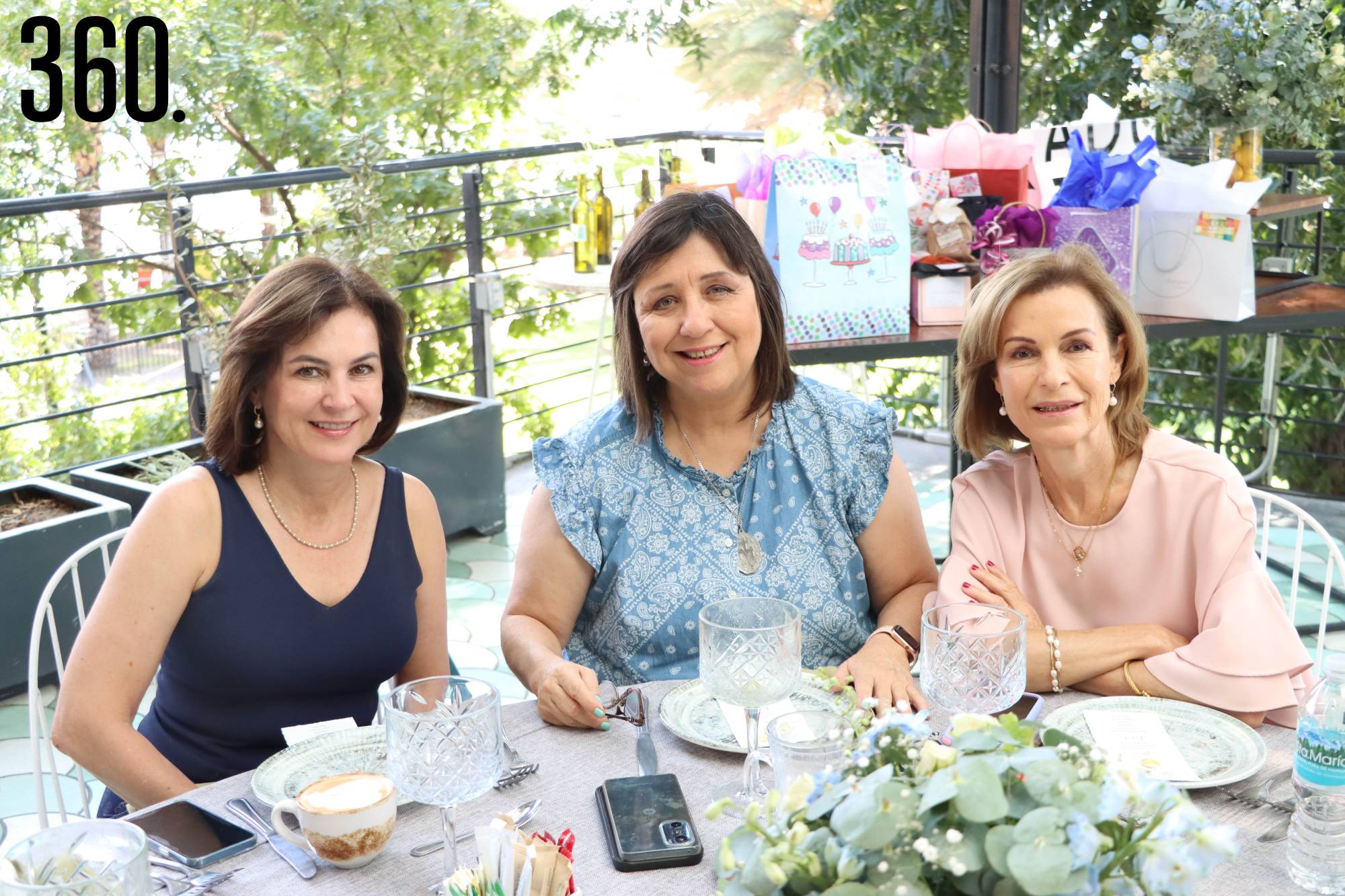$!Maru Garza, Toñeta Villarreal y Tita Villarreal de Lozano.