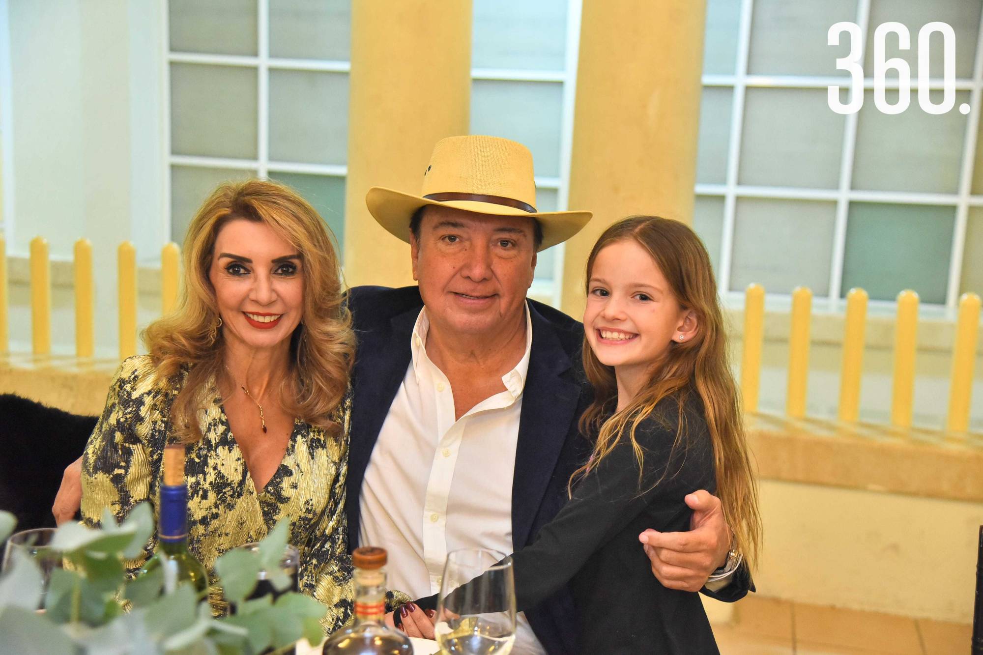 $!Tere Cantu, Ricardo Fernández y Adriana González.