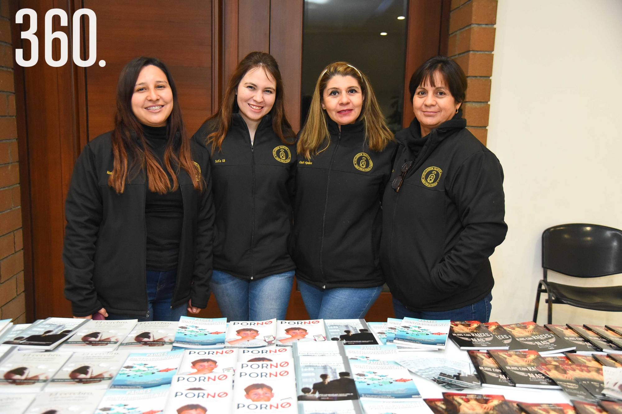 $!IMPARTEN CONFERENCIA SOBRE CRIANZA EN EL COLEGIO SAN JOSÉ