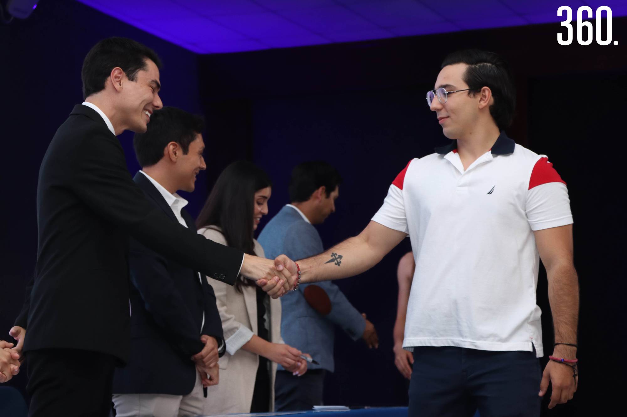 $!GRUPOS ESTUDIANTILES DEL TEC DE MONTERREY TOMAN PROTESTA