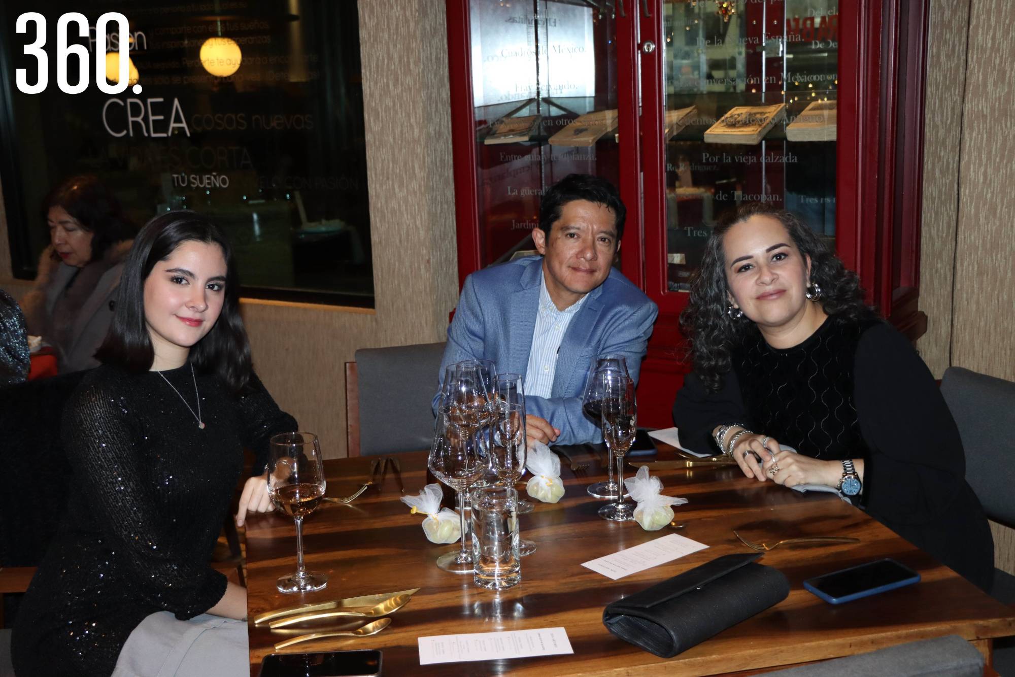 $!Renata Goo, Luis Goo y Jessica Sánchez.