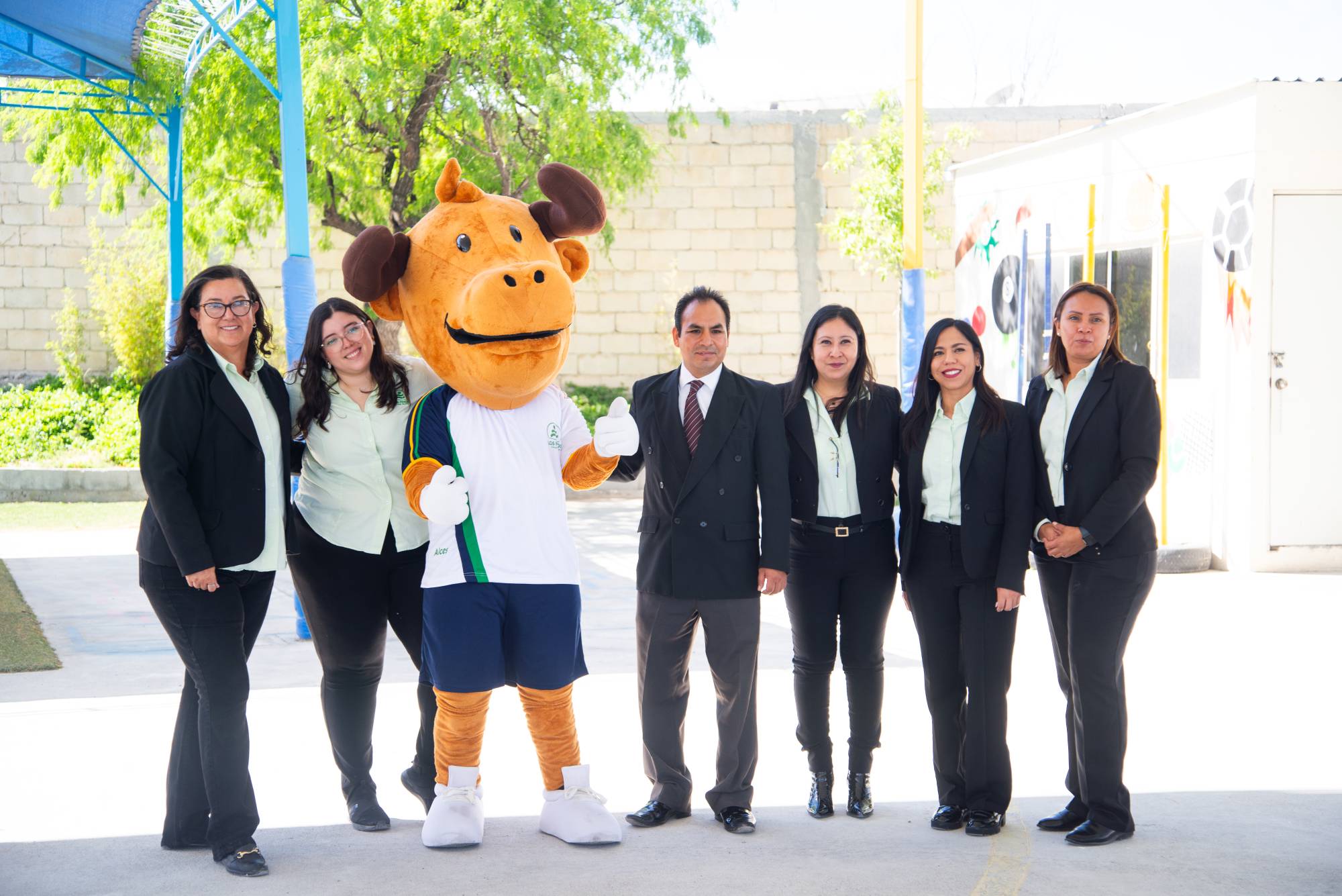 $!COLEGIO LOS PINOS INAUGURA TECHUMBRE