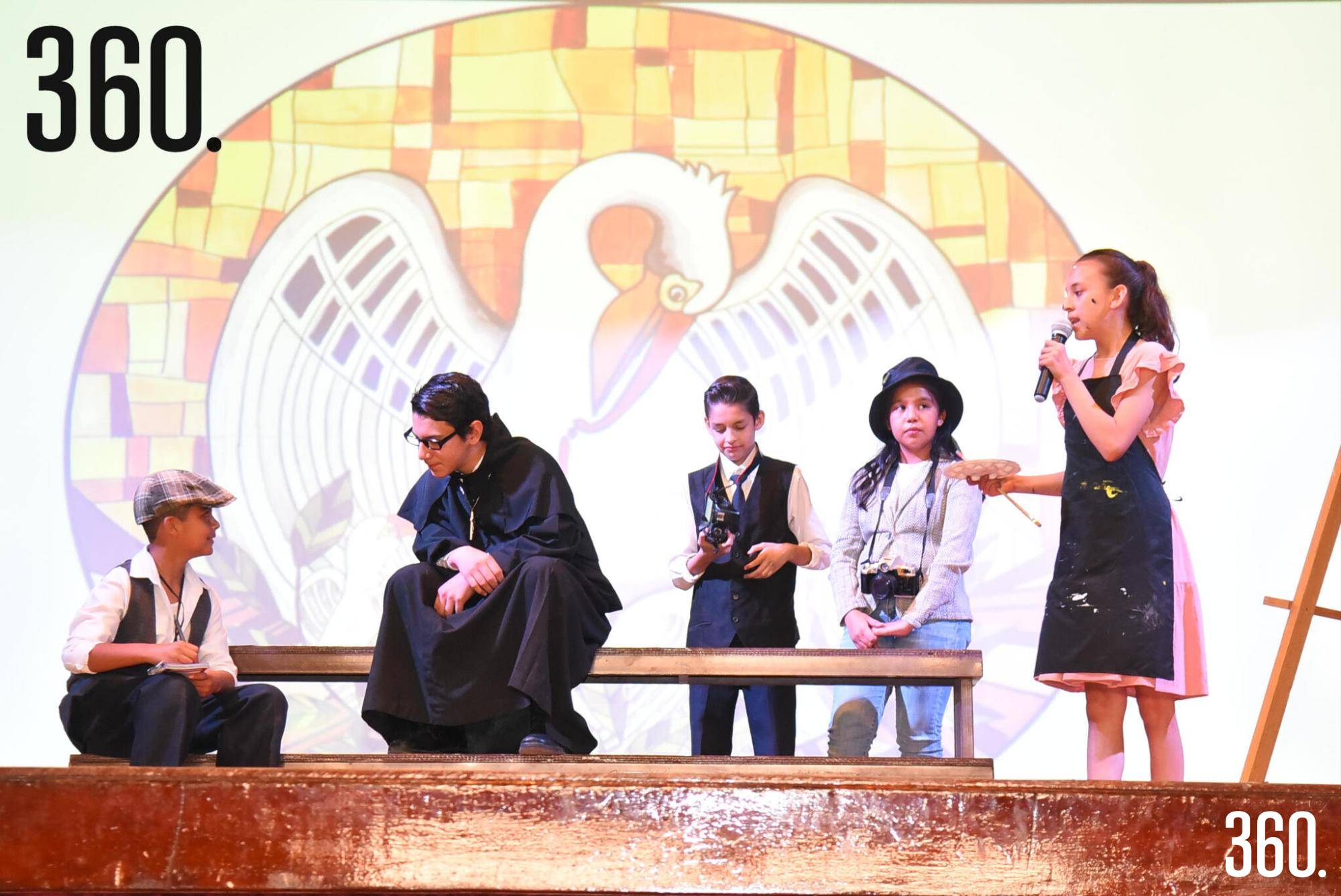 $!Alumnos de 6º grado de primaria presentaron una puesta en escena acerca de las virtudes de Antonio Plancarte.