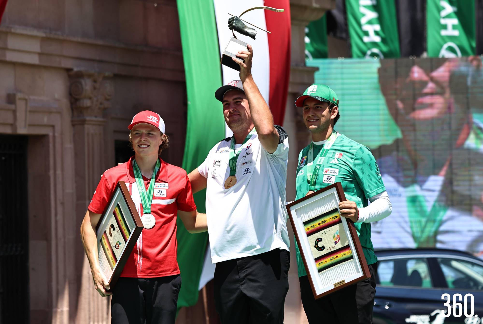 $!Rodrigo González consiguió el bronce para México; 1° Nico Wiener (Austria) y 2° Mathias Fullerton (Dinamarca).