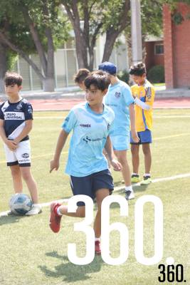 $!SE DIVIERTEN EN CAMPAMENTO DE VERANO DEL INSTITUTO CUMBRES