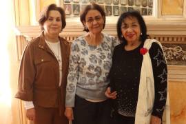 Amalia de Nigris de Recio, Arcelia Garza de Del Bosque y Cristina Álvarez de Sánchez, anfitrionas.