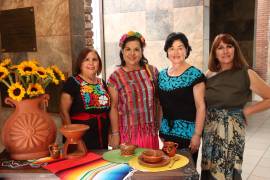 Hilda Sepúlveda, Elsa Aguilera, Tere Cavazos y Azucena Valdés.