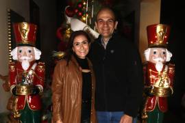 Bertha Gutiérrez y Jericó Abramo.