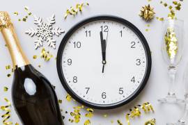 El brindis de Año Nuevo simboliza celebración y nuevos comienzos, pero también invita a reflexionar sobre el consumo responsable de alcohol.