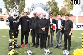 REINAUGURAN CANCHAS EN EL INST. CUMBRES