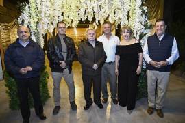 Héctor con sus hijos Hilario, Alberto, Héctor, Alicia y Rodrigo Valle Dávila.