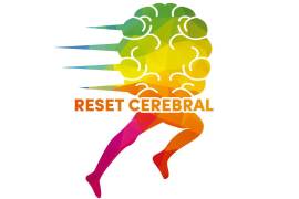 Dormir bien, moverse y reducir el estrés son hábitos clave para proteger y fortalecer el cerebro.