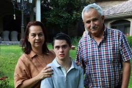 Sylvia Arsuaga, Ignacio Dávila y José Humberto Dávila.