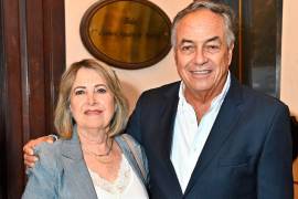 Lili y Abraham Cepeda.
