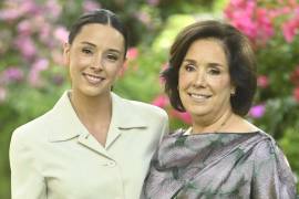 Luisa con su mamá, Luisa Castilla.