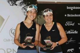 Alejandra Recio y Gaby Martinez, 1er lugar Dobles Femenil B.