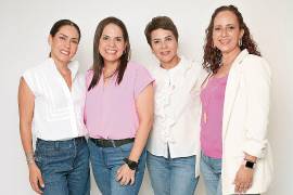 Rosy Riojas, Abde Soto, Ana Cecilia Salinas y Adriana Delgado.