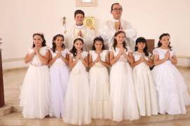 Emma Grajeda, Natalia González, Victoria Garza, Valeria de Luna, Elena Aguirre, Valeria Ramos y Ana Paula Verduzco.
