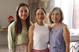 Claudia Razgado, Leive Navarro y Eloina Lozano.