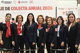 Marcela Recio, Tere Cata del Bosque, Yoyis Pérez, Lucila de Mendoza, Mónica Cepeda, Camila Guajardo y Sandra Cepeda de Bueno.