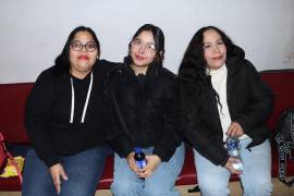 Lily Coronado, Milena Luna y Blanca Coronado.