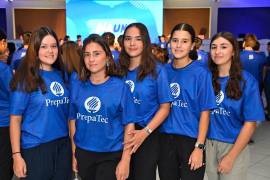 Roberta González, Mariela López, Inés Valdés, Eugenia Nieto y Renata Pepi.
