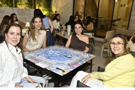 Rosa Elva López, Lorena y Erika Cortés y Mara Garza.