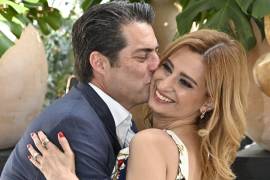 Enrique Martínez y Lilia Hiarmes.