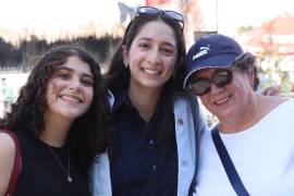 Mariapaula Espinosa, Mariajosé Espinosa y Martha Narro.