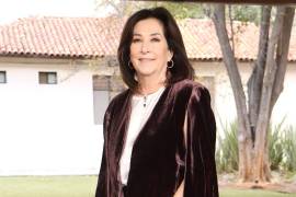 Lourdes Belausteguigoitia.