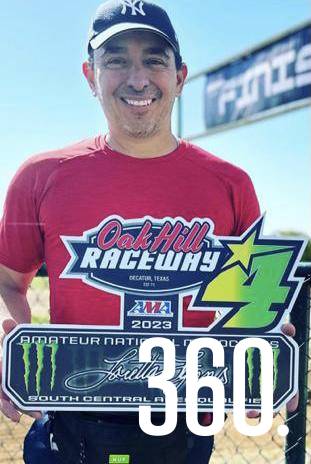 $!Javier Cabello ganó el Oak Hill Raceway, dándole el pase regional a Loretta Lynn.