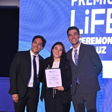 El evento reconoció a los jóvenes por su desarrollo integral.