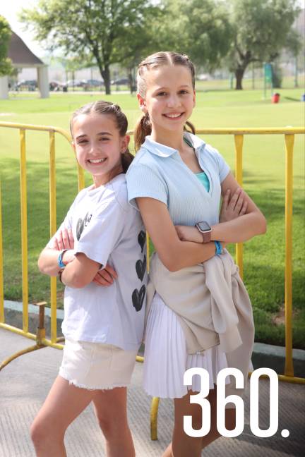 Rebeca Aguirre y Mariel López.