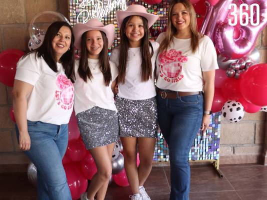 ANA MARÍA VIGIL Y JULY BERNAL CELEBRAN SU CUMPLEAÑOS