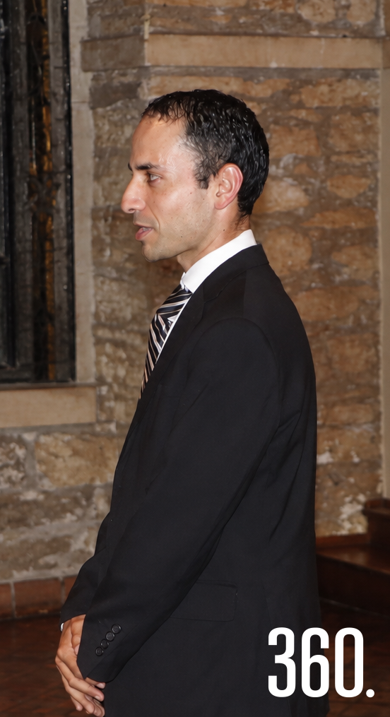 $!David Reyes, compositor.
