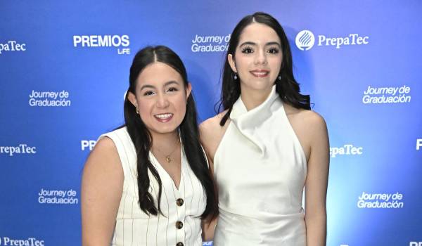 Cecilia Ávalos y Ana María Melo.