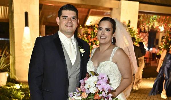 María Garza del Bosque y Rogelio Córdova.