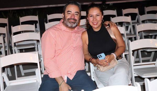 Rafael Menchaca y Brenda Rico.
