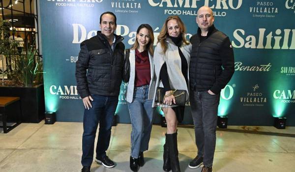 Bernardo Chuck, Lucía Rodríguez, Viviana Mercado y Francisco Cepeda.