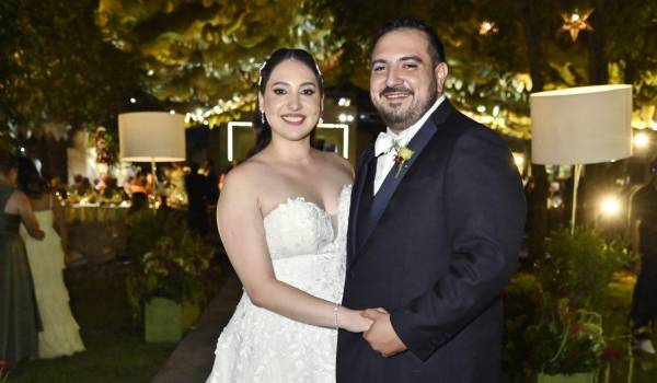 Alejandra Peart Gutiérrez y Francisco Martínez González.