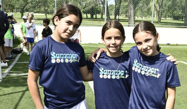 María Guadalupe Oceguera, Lucía José y Sofía Gutiérrez.