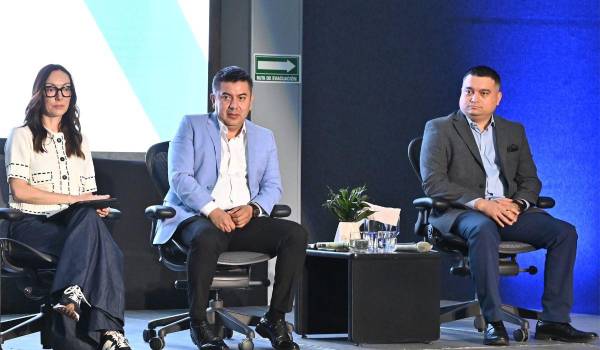 Leti Robles, Marcelo Lara y Manuel Cerdá.