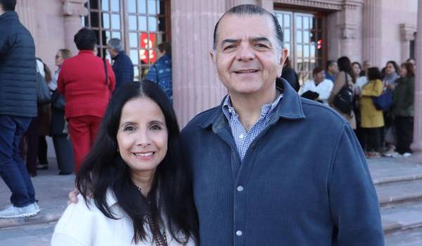 Betty y Héctor Marroquín.