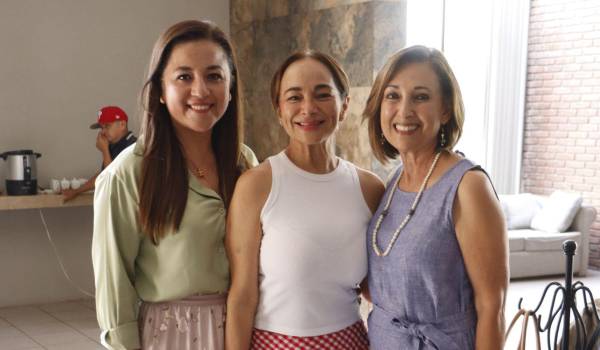Claudia Razgado, Leive Navarro y Eloina Lozano.