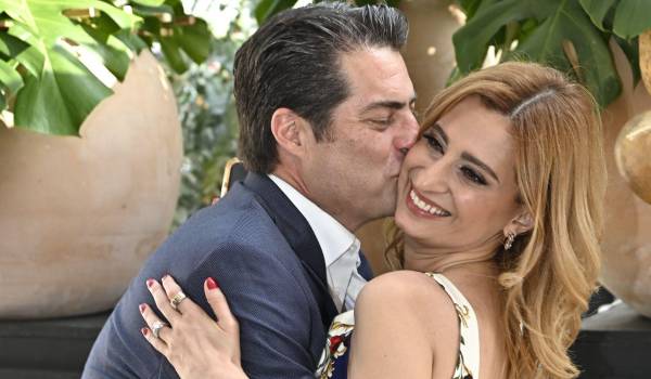 Enrique Martínez y Lilia Hiarmes.