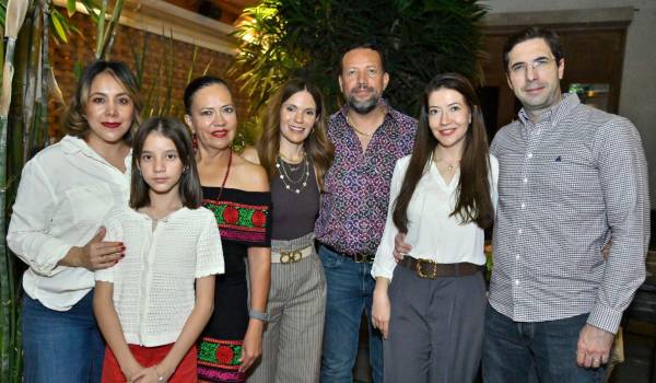 Familia Narro.