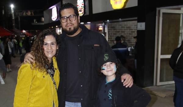 Ana Garza, Ángel y Mariana Bosques.