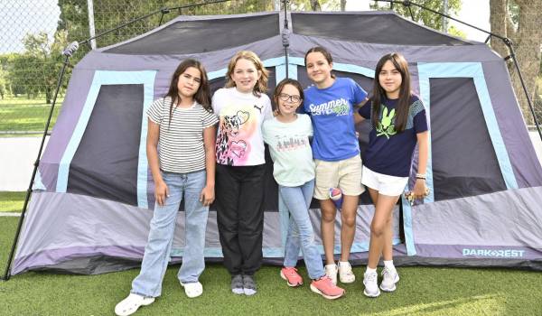 María Guadalupe Oceguera, María Daniela y María Lucía Oyarzábal, Ana Lucía Campos y Sofía Morales.